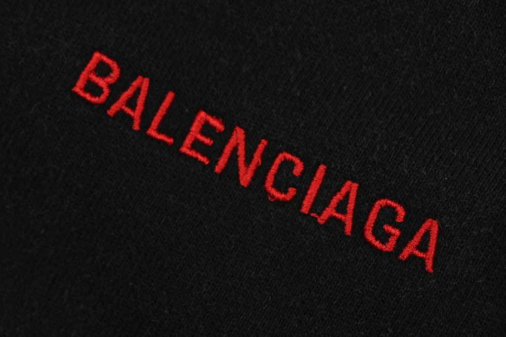 balenciaga-inspired-hollow-3d-embroidery-shorts