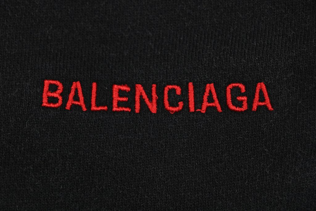 balenciaga-inspired-hollow-3d-embroidery-shorts