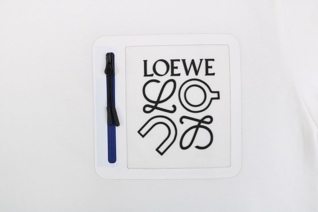 loewe-inspired-loose-fit-flower-label-shirt