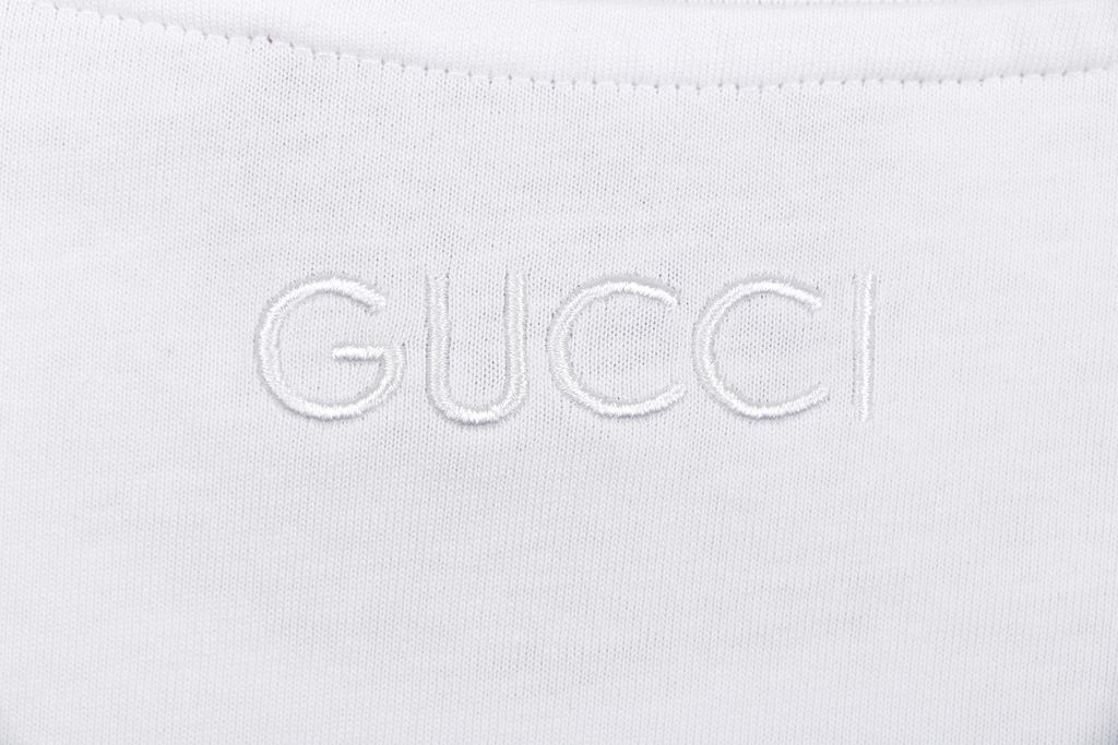 gucci-inspired-shoulder-trim-unisex-shirt