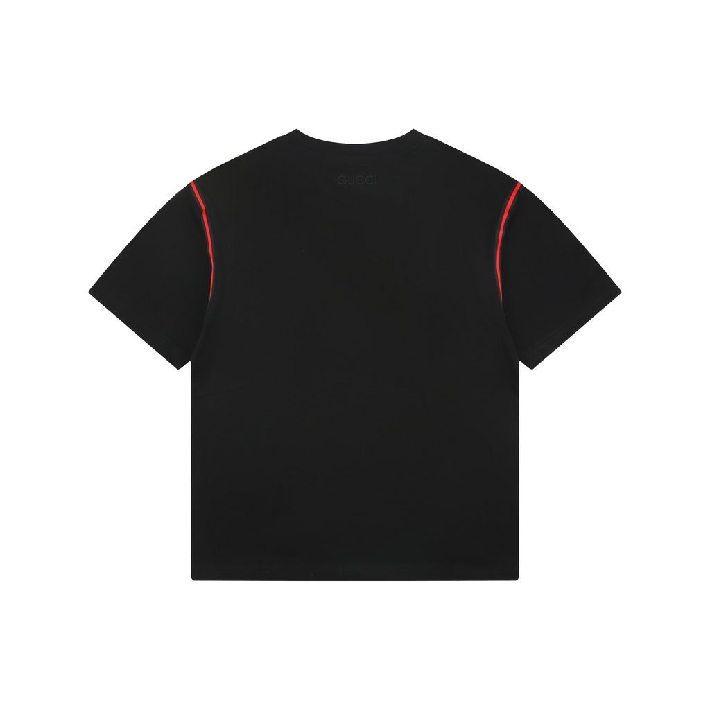 gucci-shoulder-webbing-t-shirt