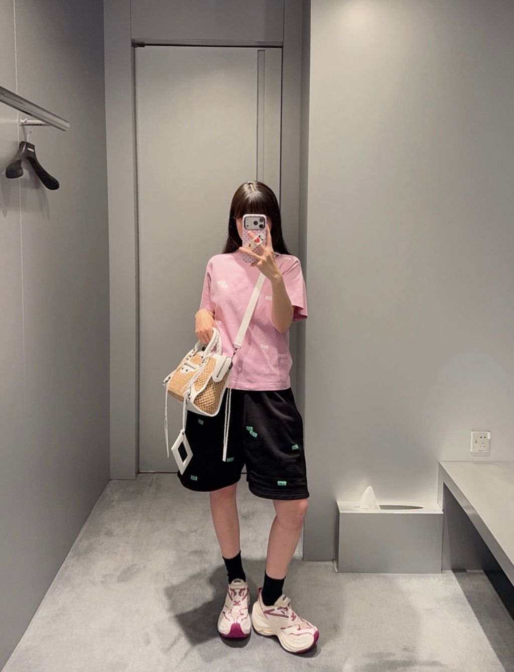 e2ab2595