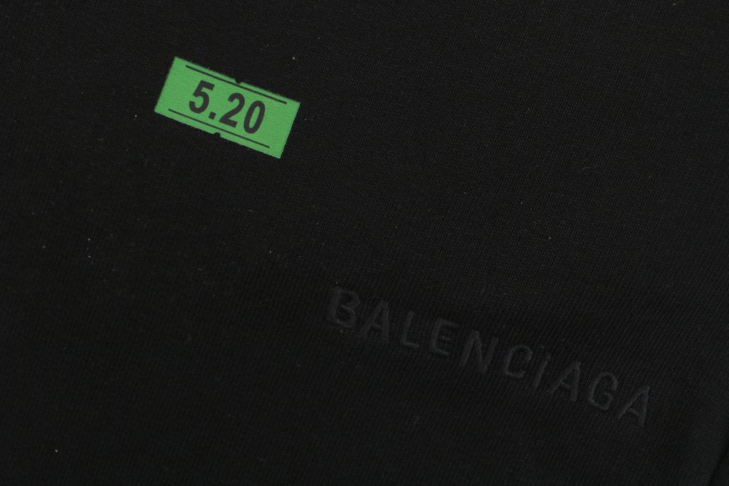 balenciaga-inspired-layered-label-sticker-sweat-shorts