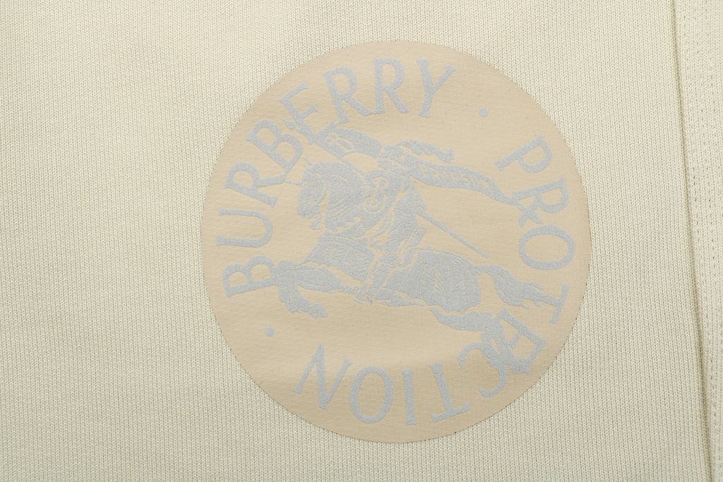 burberry-inspired-loose-fit-graphic-shorts