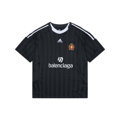 balenciaga-contrast-collar-manchester-crest-print-t-shirt