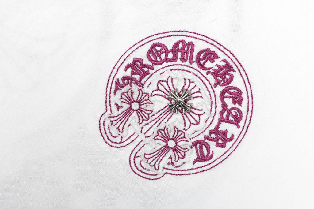 Chrome Hearts pink purple cross embroidered T-shirt