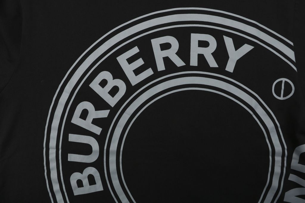 Burberry black loose fit graphic tee