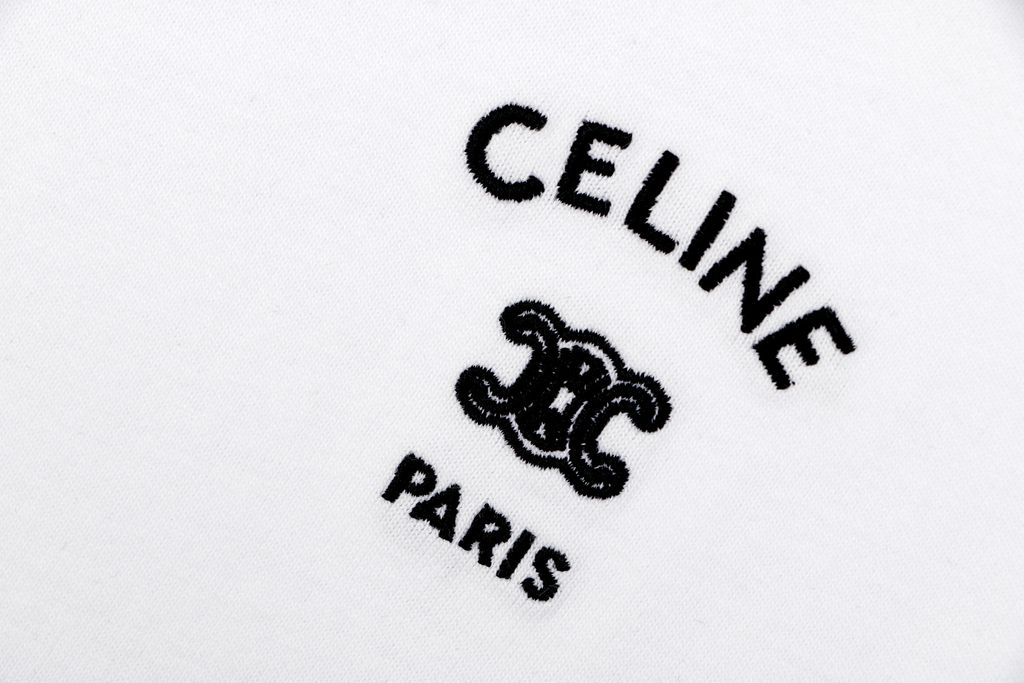 Minimal Triomphe embroidered crew-neck T-shirt