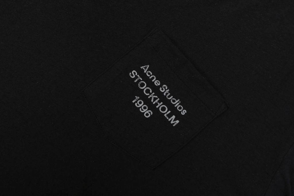 Washed slub cotton linen pocket tee