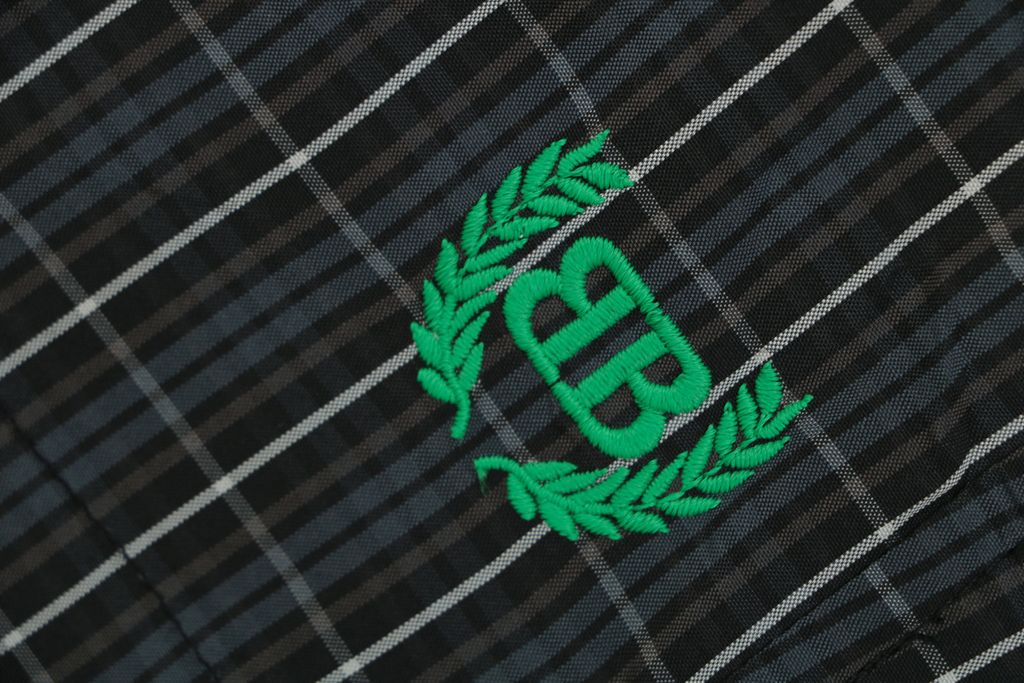 Green Double-B crest drawstring shorts
