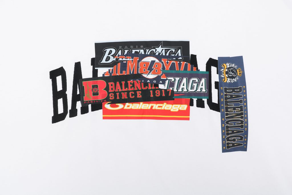 Heavyweight cotton bumper-sticker tee