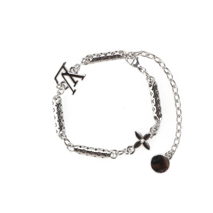 Louis Vuitton monogram diamond pendant bracelet