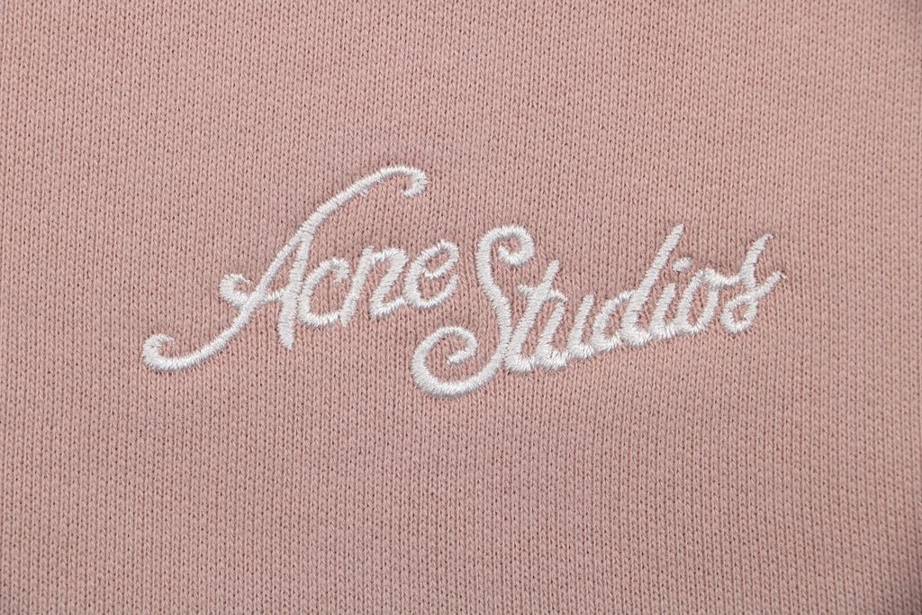 Unisex pink raised embroidery shorts
