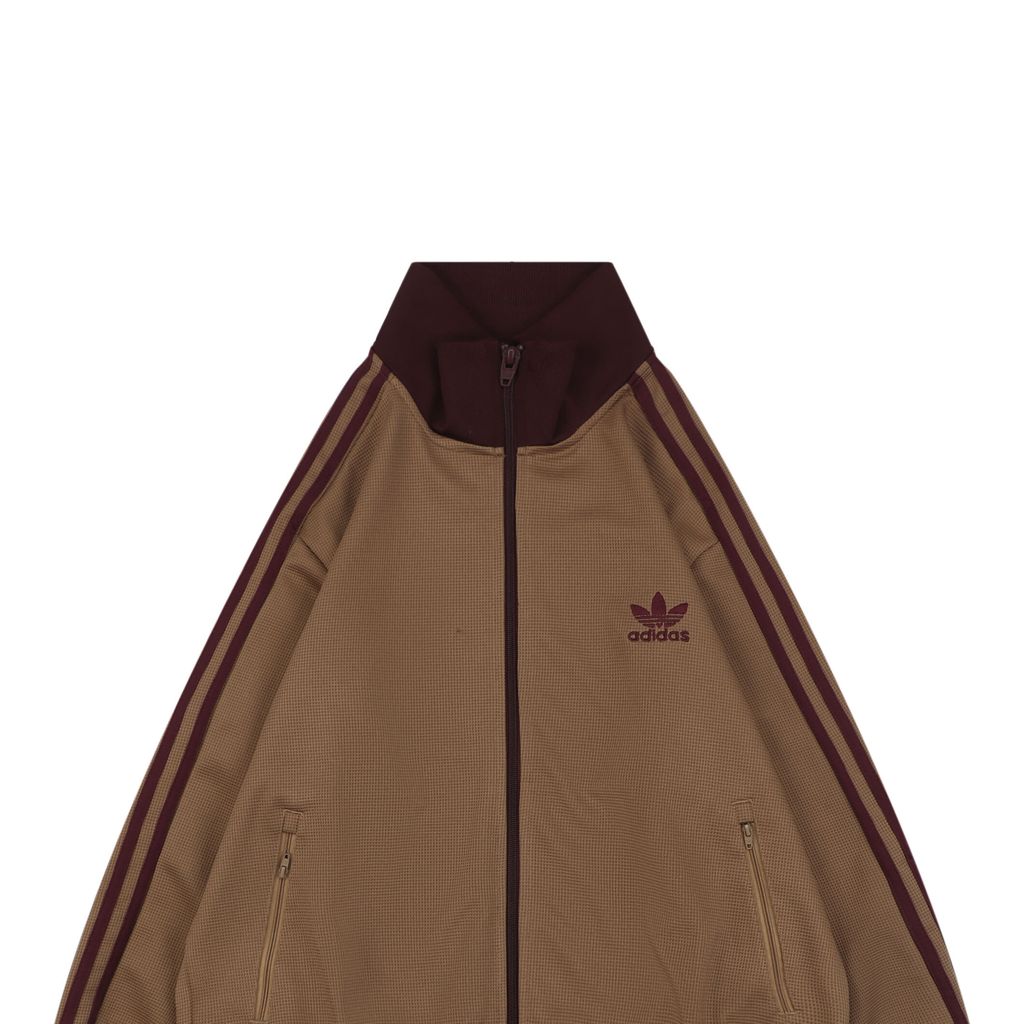 b261b2a8
