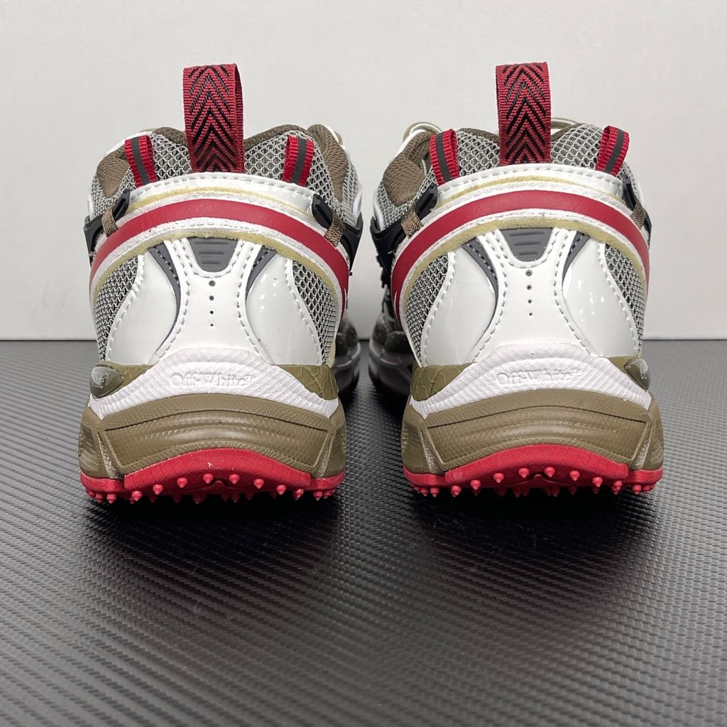 Off-White Be Right Back Khaki Red OMIA295S26FAB0022710 men’s sneaker with grey mesh, red and khaki overlays, black Arrow motifs and red zip tie, side view.