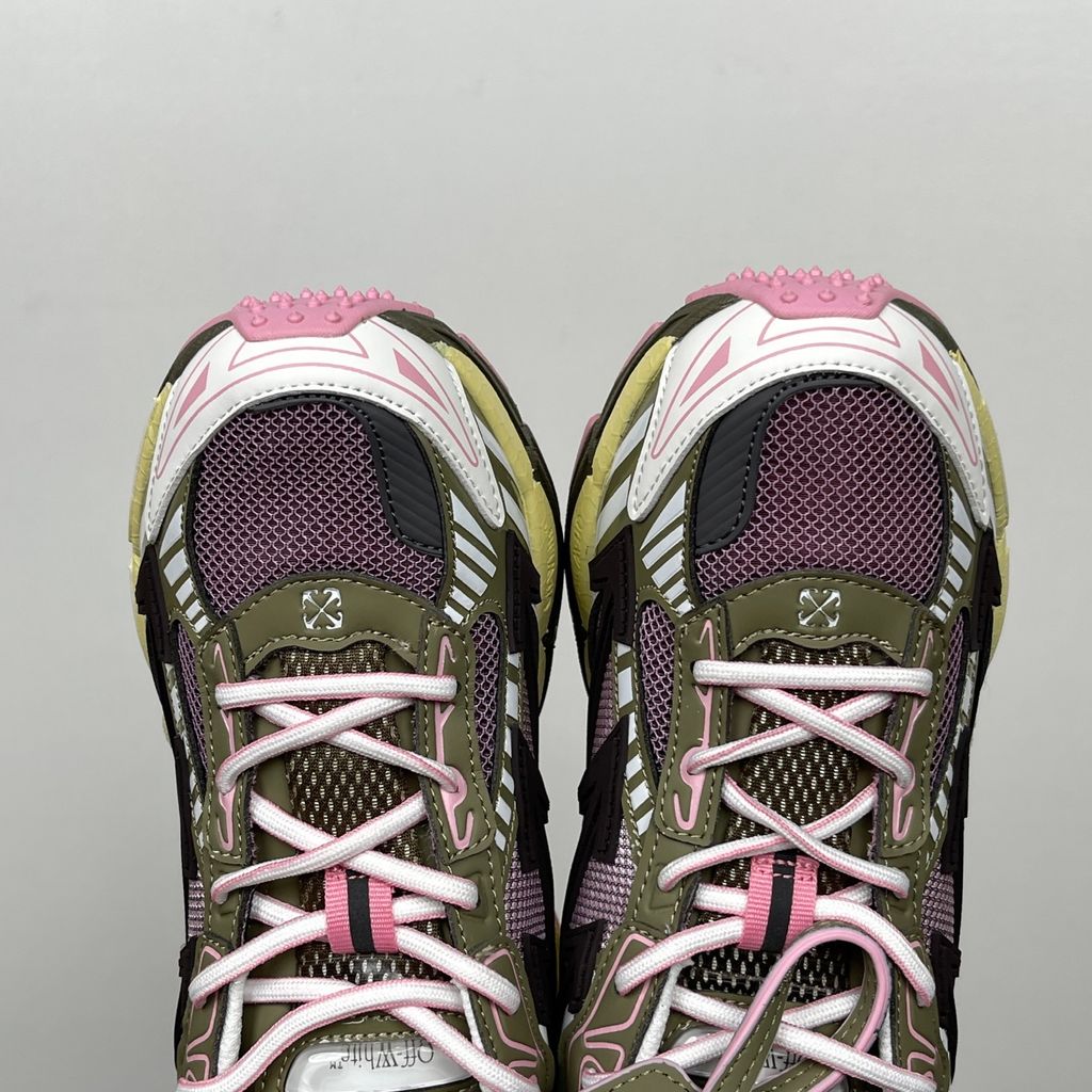 Off-White Be Right Back Pink Green OMIA295S26FAB002633C sneaker with pink mesh, olive-green overlays, oversized black Arrow motifs and ridged rubber sole.