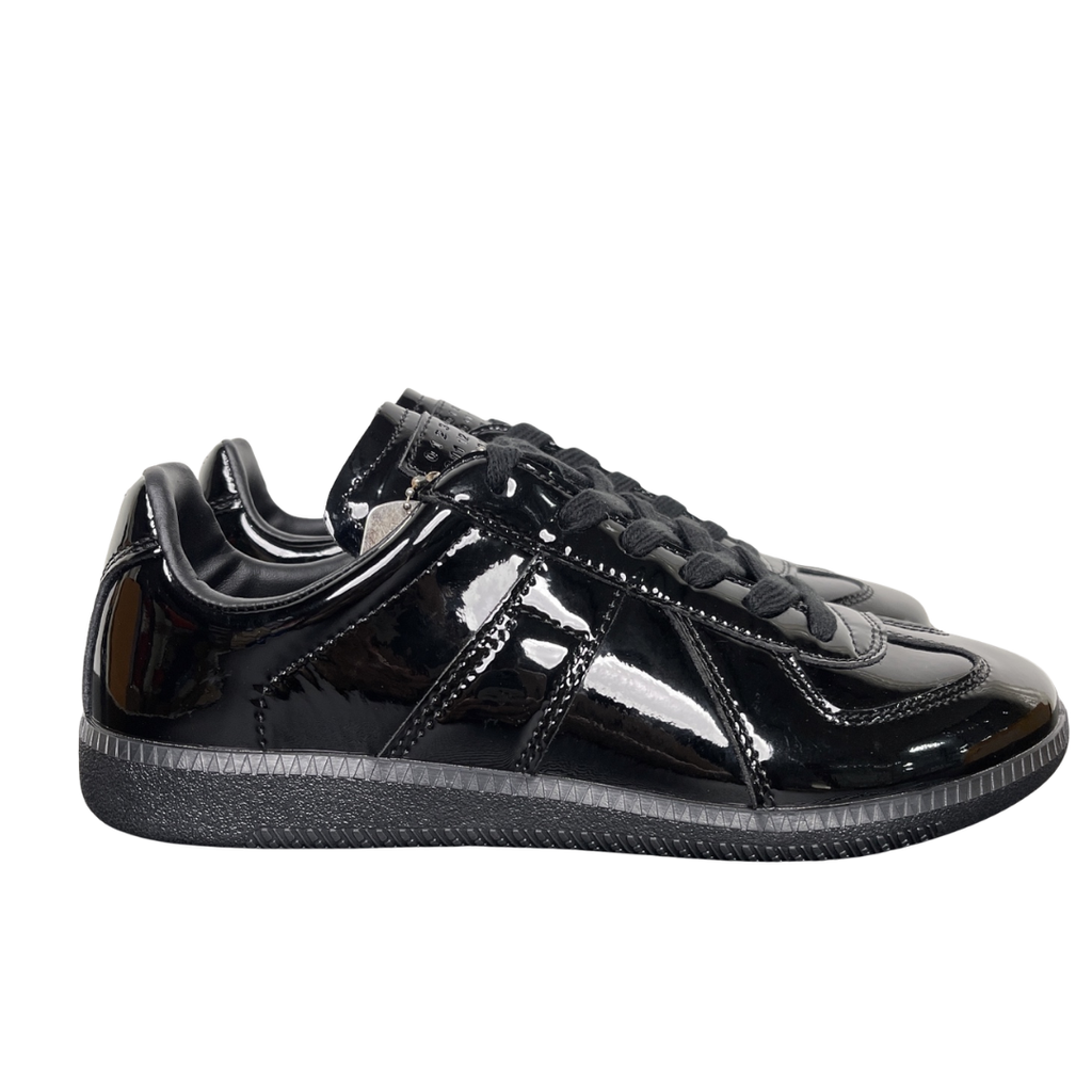 Maison Margiela Replica Low S58WS0109 black patent leather sneakers side view