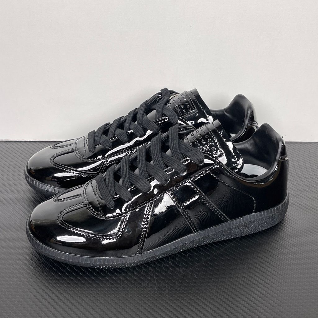 Maison Margiela Replica Low S58WS0109 black patent leather sneakers side view