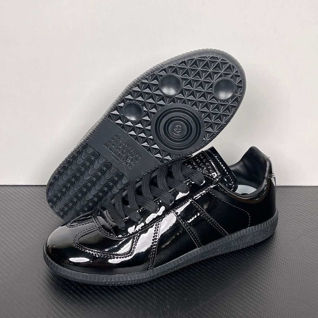Maison Margiela Replica Low S58WS0109 black patent leather sneakers side view