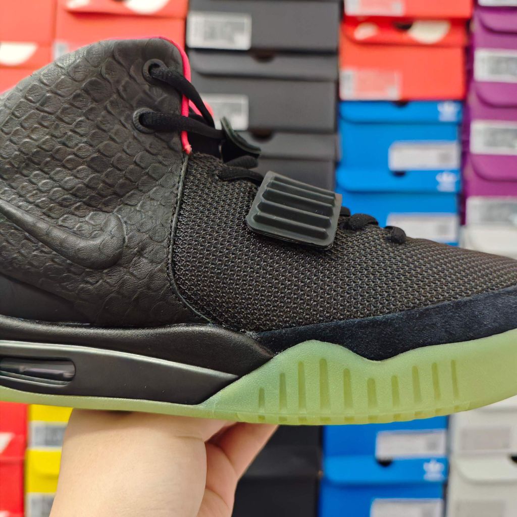 Nike Air Yeezy 2 Solar Red 508214-006 Black Solar Red men's sneakers side view