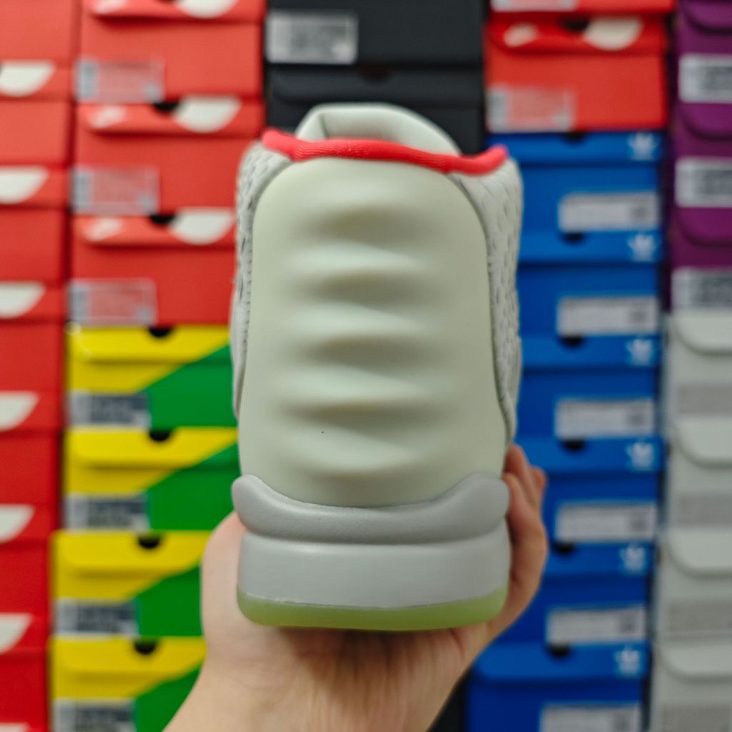 Nike Air Yeezy 2 Pure Platinum 508214-010 Wolf Grey men's sneakers side view