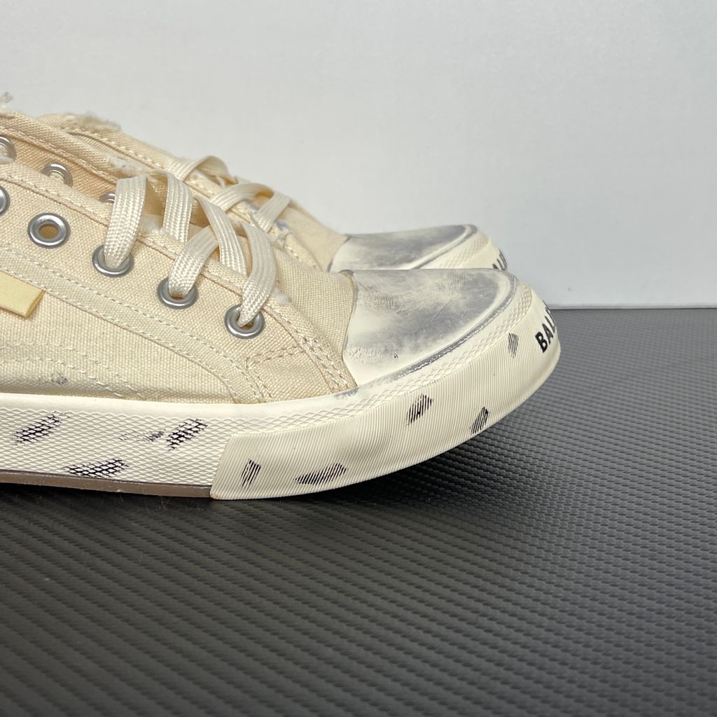 Balenciaga Paris Mid 688754 W3RR5 9010 Beige distressed canvas sneakers side view
