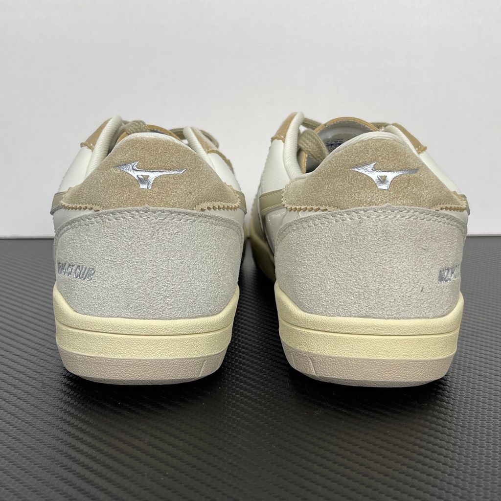 Mizuno CT Club D1GH261012 Off-White Beige Champagne Gold sneakers side view