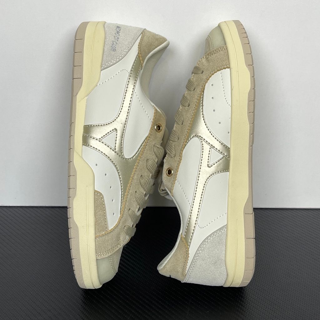 Mizuno CT Club D1GH261012 Off-White Beige Champagne Gold sneakers side view