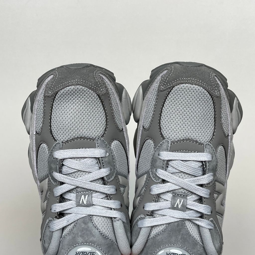 New Balance 9060R U90609EL Harbor Grey Slate Grey unisex sneakers side view