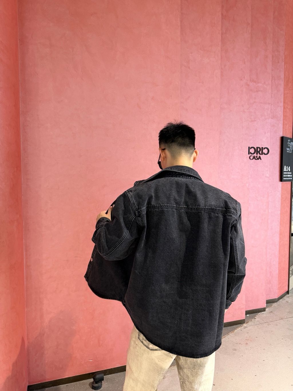 f6878084