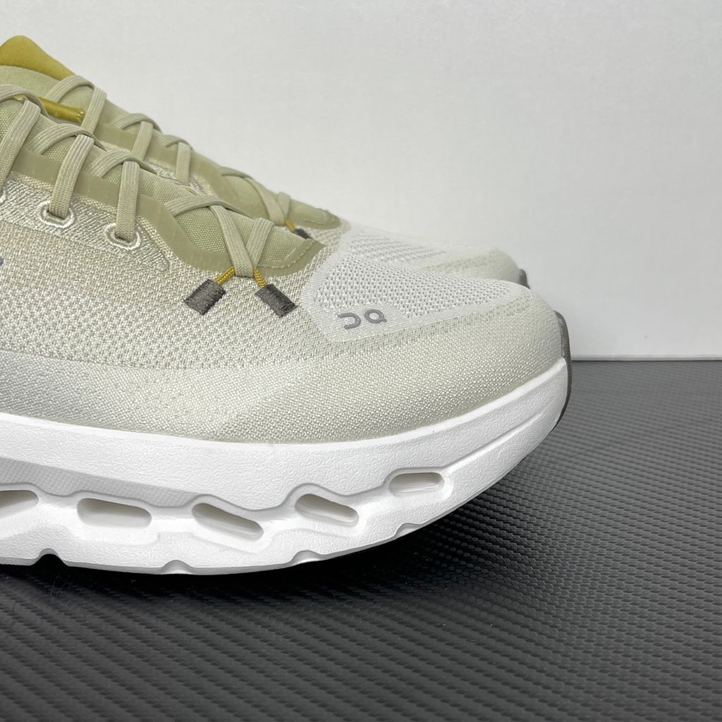 On Cloudtilt 3ME10104303 Caper Ghost men's walking sneakers side view