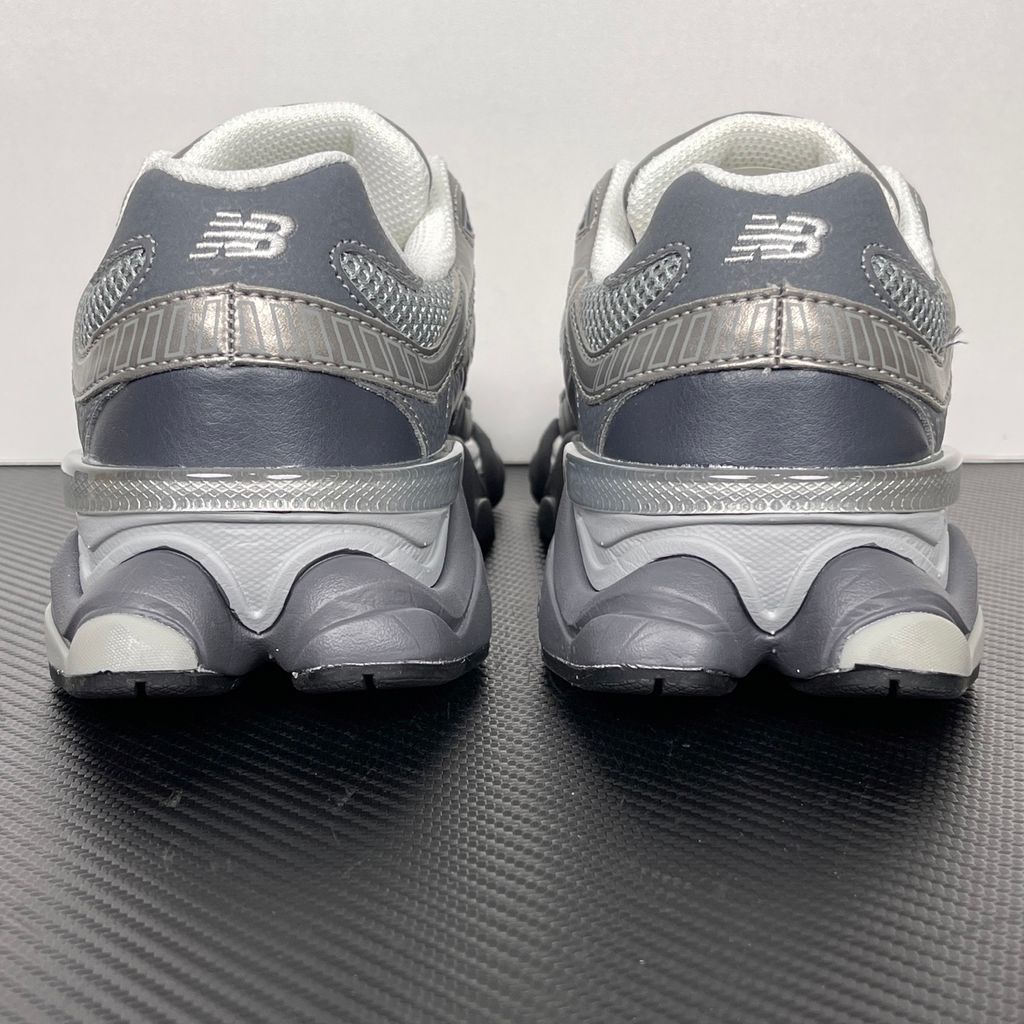 New Balance 9060 U906051K Magnet Faded Black Grey Black sneakers side view