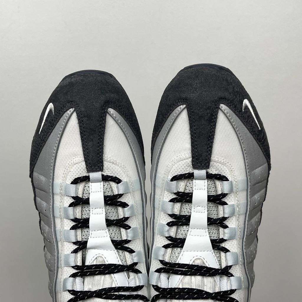 Nike Air Max 95 Big Bubble Seongsu IQ3363-025 Photon Dust Metallic Silver side view