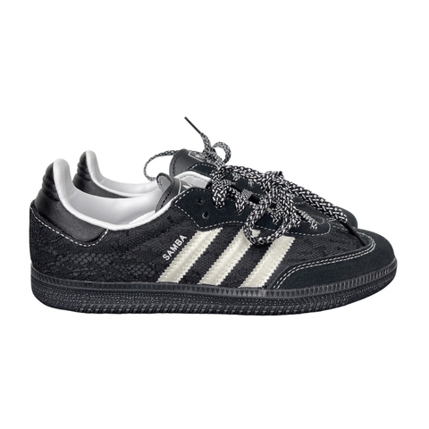 Shop adidas Samba OG W KH7842 in Core Black, Cloud White and Grey One with lace-inspired detailing, contrast stitching and classic low-profile Samba styling.