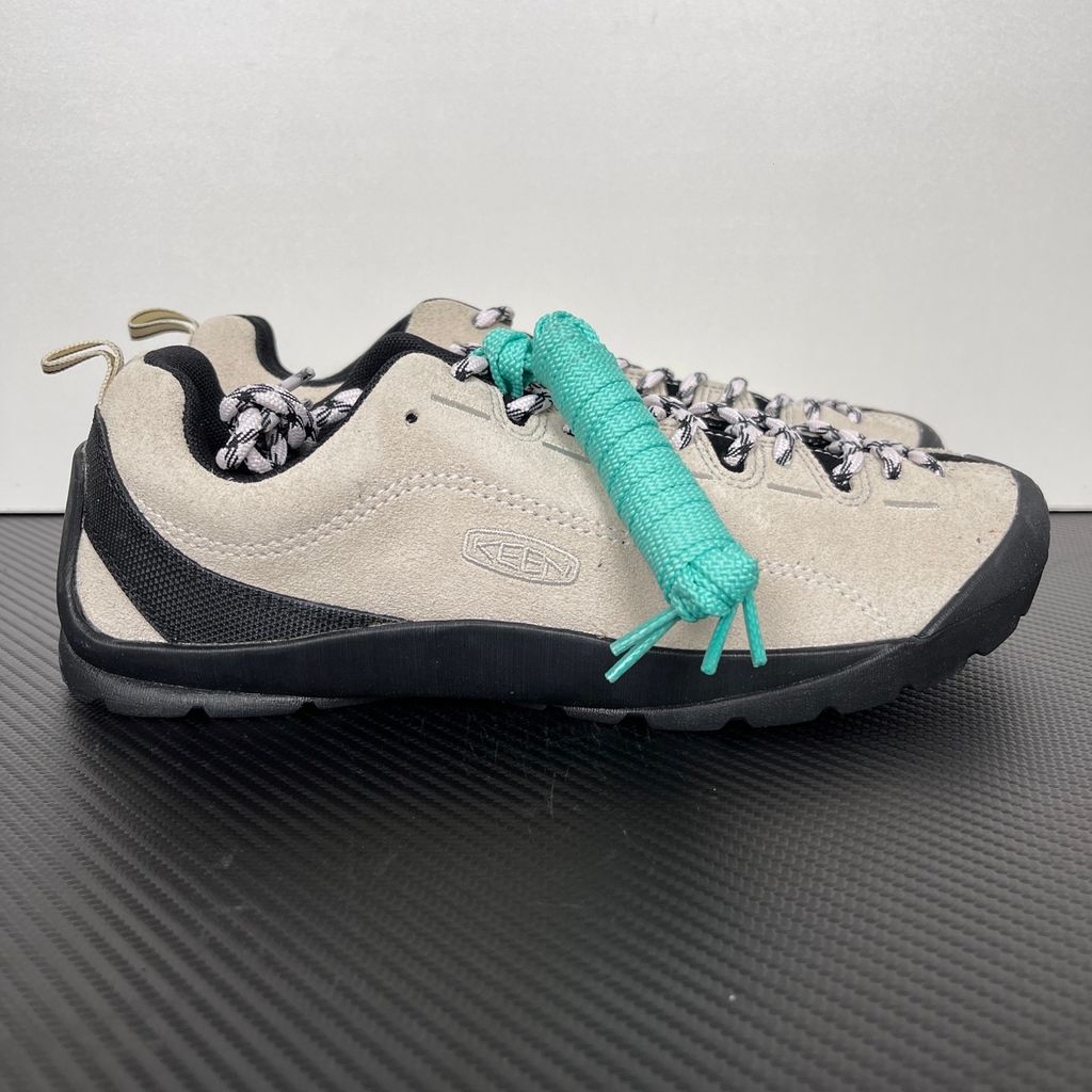 Shop KEEN Jasper 1030557 in Birch and Black with suede upper, tongue-to-toe lacing, removable foam insole, Contoured Fit and non-marking rubber outsole.