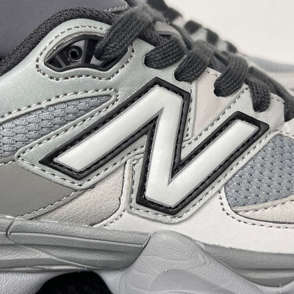 Shop New Balance 9060 U90609XS in Slate Grey and Harbor Grey with mesh and suede upper, ABZORB and SBS cushioning, CR heel device and sculpted Y2K styling.