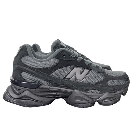Shop New Balance 9060R U90604U4 in Black and Blacktop with suede and open mesh upper, ABZORB cushioning, split vamp overlays and extended mudguard.