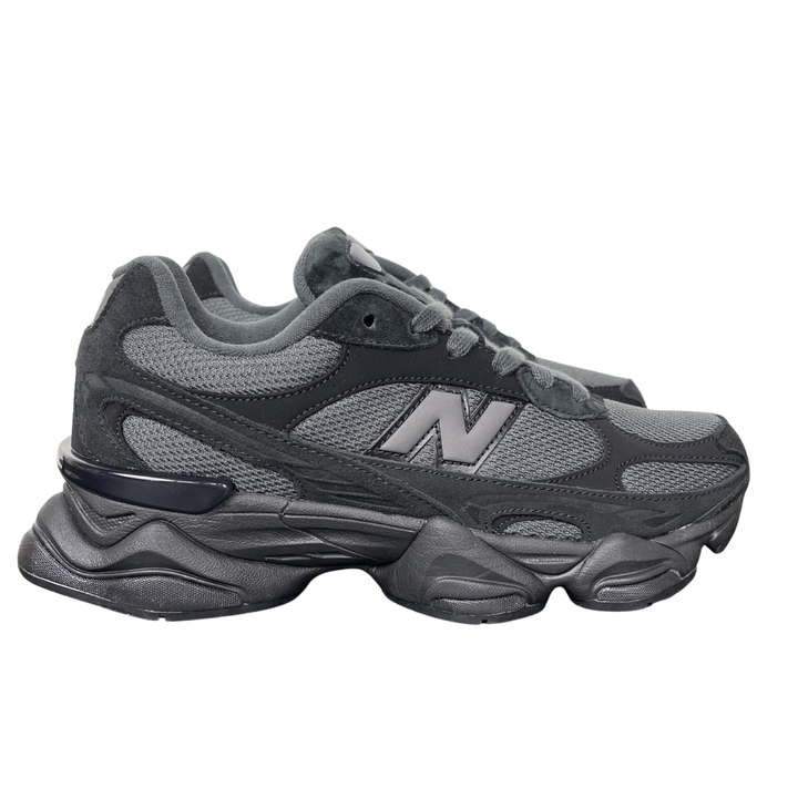 Shop New Balance 9060R U90604U4 in Black and Blacktop with suede and open mesh upper, ABZORB cushioning, split vamp overlays and extended mudguard.