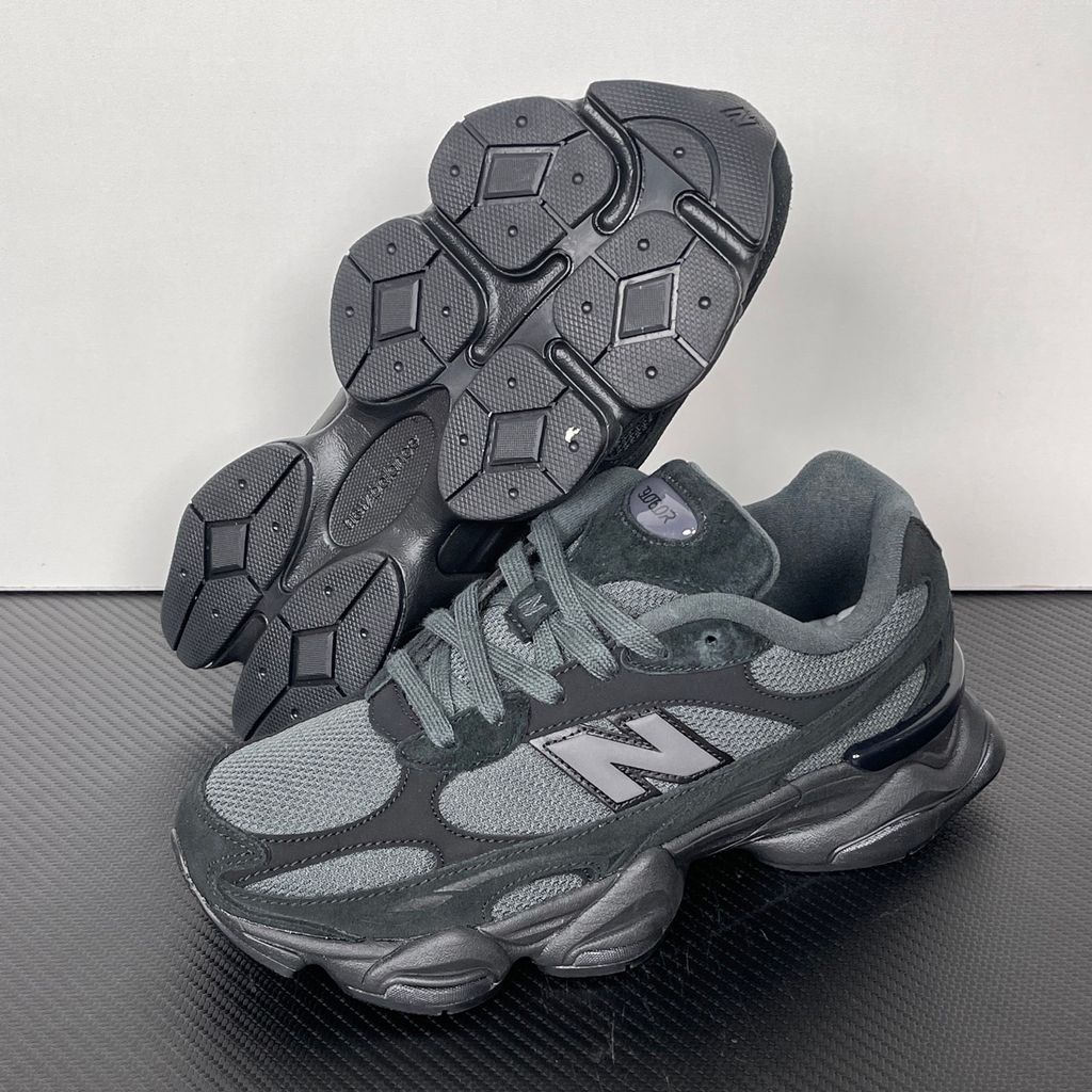 Shop New Balance 9060R U90604U4 in Black and Blacktop with suede and open mesh upper, ABZORB cushioning, split vamp overlays and extended mudguard.
