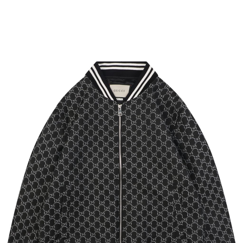Gucci Vintage Academy Crest Outerwear