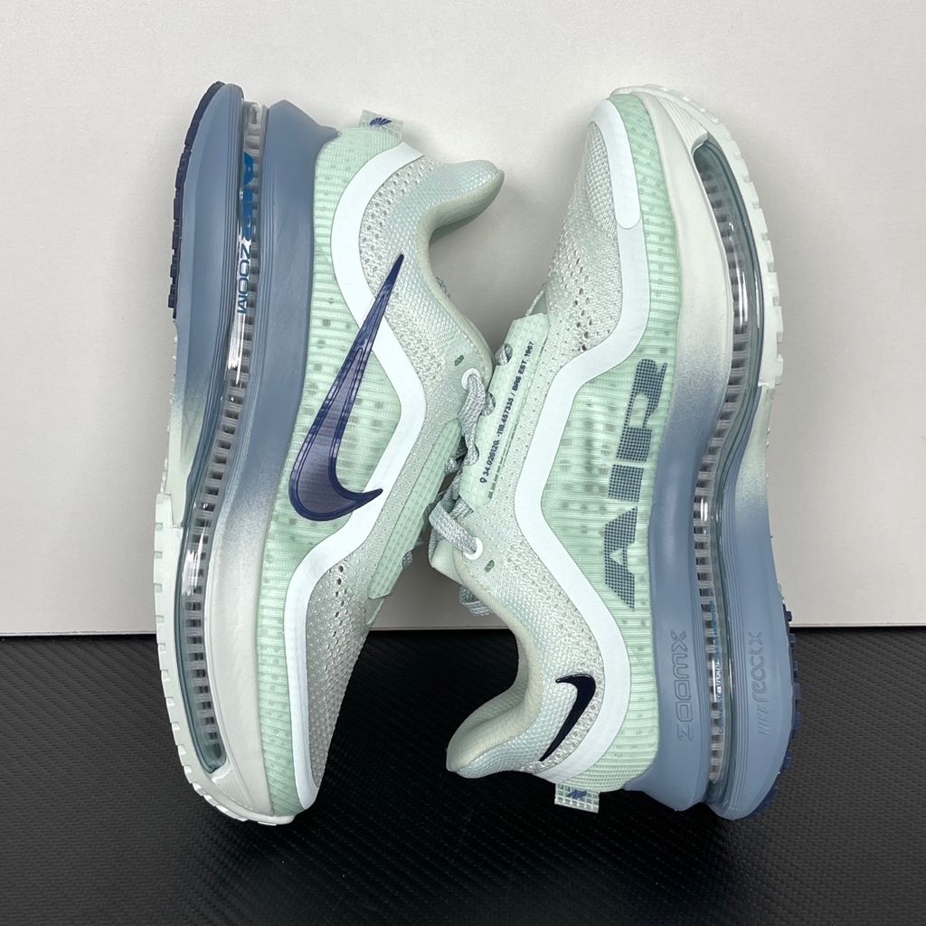 Nike Pegasus Premium HQ2593-301 Barely Green Work Blue women's running shoes Nike Pegasus Premium Barely Green HQ2593-301 ZoomX Air Zoom ReactX running shoes Nike HQ2593-301 Barely Green Work Blue Football Grey Blue Void Pegasus Premium