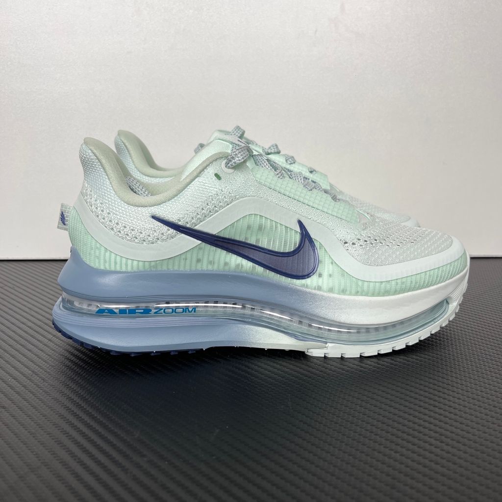 Nike Pegasus Premium HQ2593-301 Barely Green Work Blue women's running shoes Nike Pegasus Premium Barely Green HQ2593-301 ZoomX Air Zoom ReactX running shoes Nike HQ2593-301 Barely Green Work Blue Football Grey Blue Void Pegasus Premium