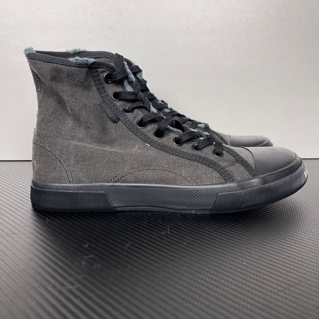 Balenciaga Paris High 688752 W3RC1 1090 Black destroyed canvas sneakers Balenciaga Paris High Black 688752W3RC11090 distressed high top canvas shoes Balenciaga 688752 W3RC1 1090 Black vulcanized canvas high top sneakers