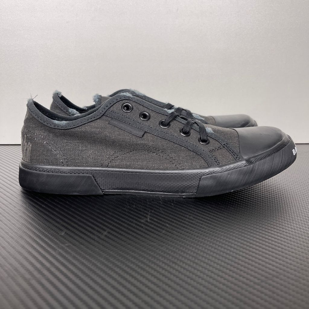 Balenciaga Paris Mid 688754 W3RC1 1090 Black destroyed canvas sneakers Balenciaga Paris Mid Black 688754W3RC11090 distressed canvas shoes Balenciaga 688754 W3RC1 1090 Black vulcanized canvas luxury sneakers