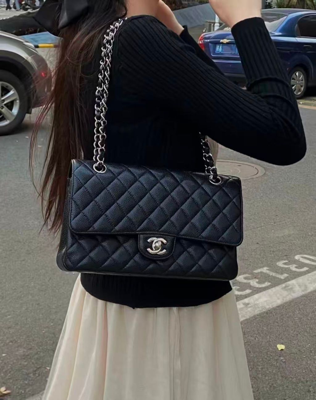 CHANEL Small Classic Handbag A01113 Y01864 C3906 Black grained calfskin gold hardware CHANEL A01113 Black Classic Flap grained calfskin gold tone metal handbag CHANEL Small Classic Handbag Black Burgundy quilted calfskin A01113Y01864C3906