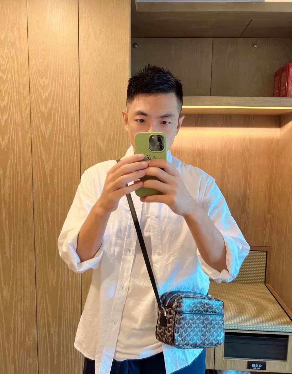 Goyard Cap-Vert PM Goyardine canvas crossbody bag multiple colors Goyard Cap-Vert PM shoulder bag Goyardine canvas Cervon calfskin Goyard AMACAPVERT2 Cap-Vert PM small crossbody camera bag