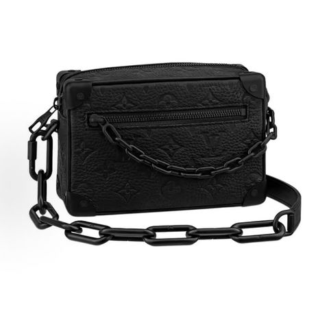 Louis Vuitton Mini Soft Trunk M55702 Black Monogram Taurillon leather Louis Vuitton M55702 Black Mini Soft Trunk embossed Monogram leather chain bag Louis Vuitton Mini Soft Trunk Black matte chain riveted corner crossbody M55702