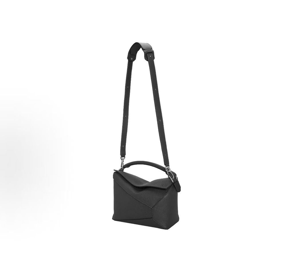 LOEWE Puzzle Bag B510P49X04-1100 Black Grained Calfskin