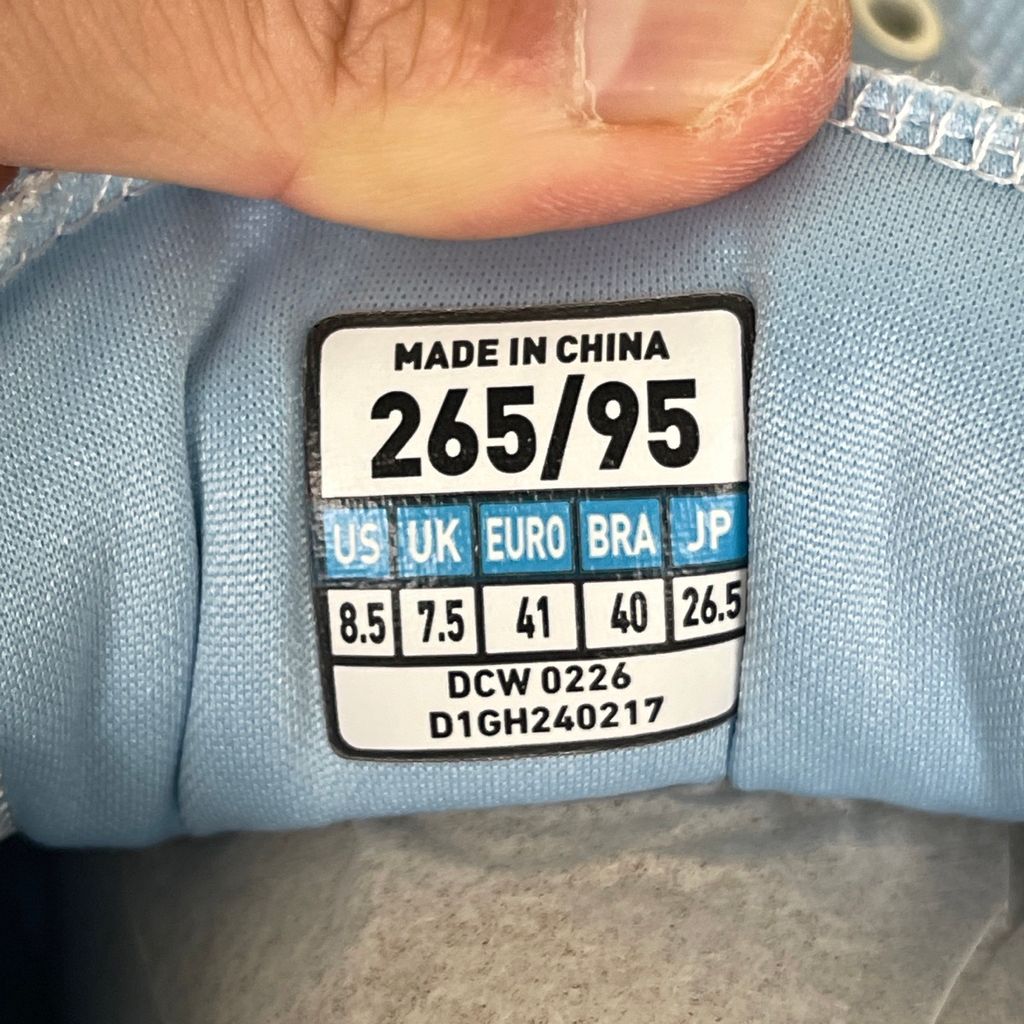 Mizuno LG 60S Slip-On D1GH240217 Sky Blue Off-White Dark Grey Sneakers
