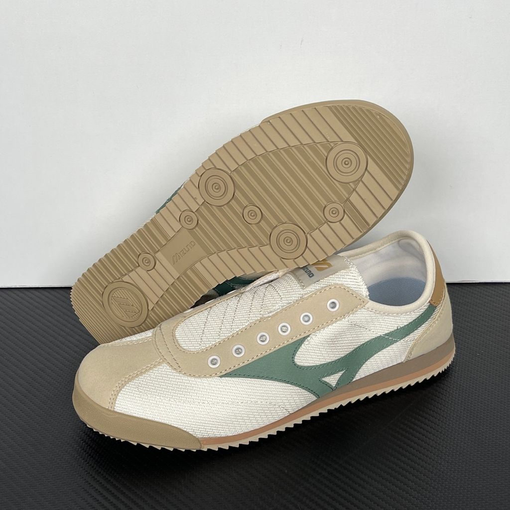 Shop Mizuno LG 60S Slip-On D1GH240212 in Off-White, Army Green and Grey with lace-free construction, retro low-profile styling and RunBird branding.